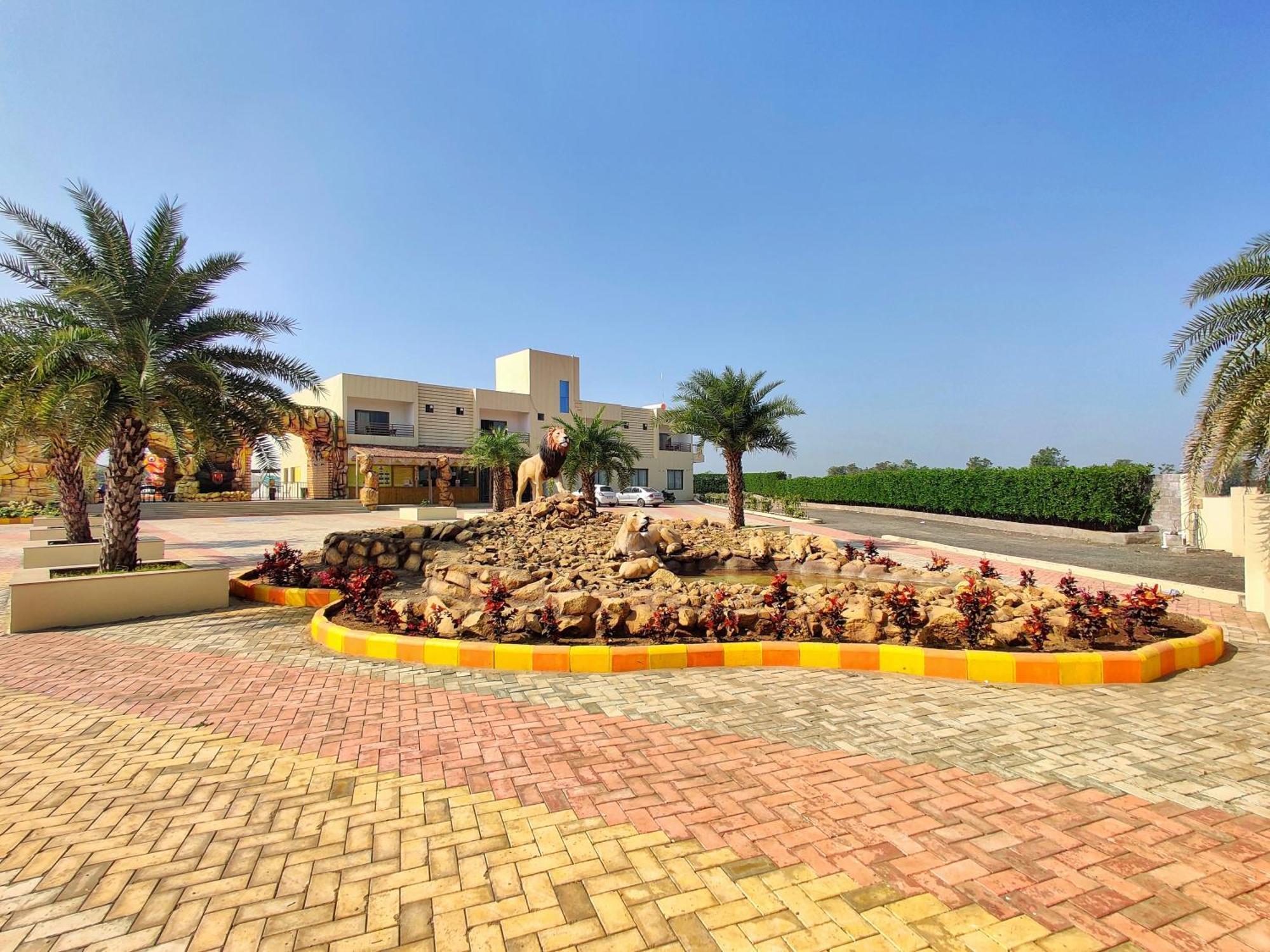 Wet N Wild Water Park & Resort Mendarda ภายนอก รูปภาพ