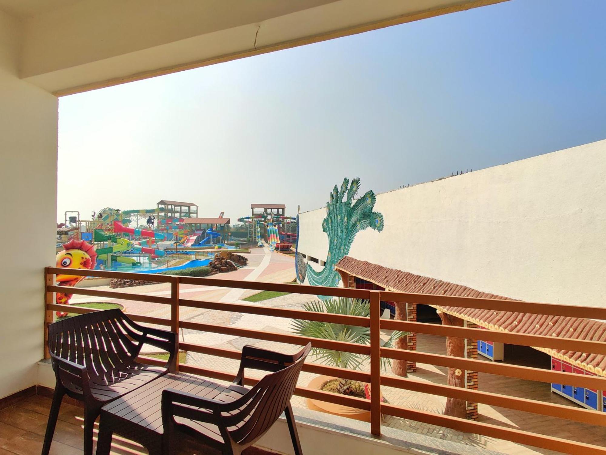 Wet N Wild Water Park & Resort Mendarda ภายนอก รูปภาพ